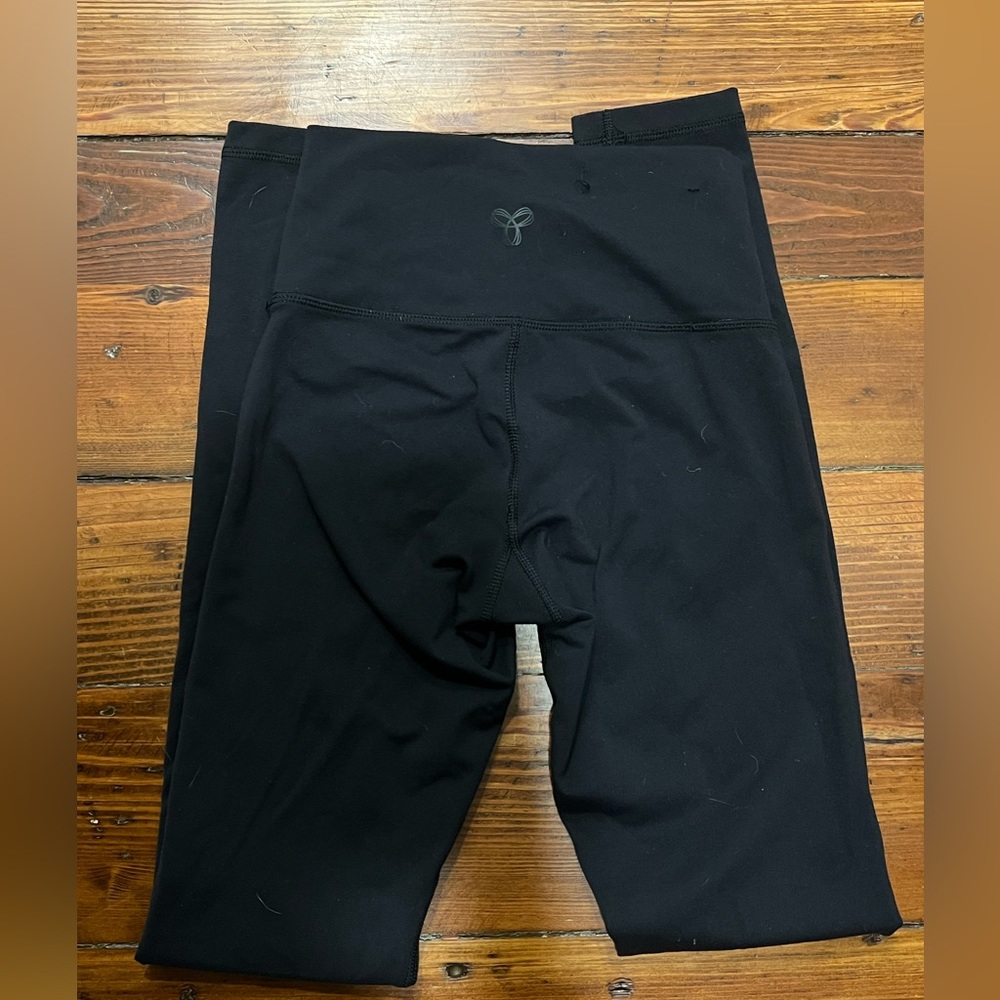 TNA Artizia Active Leggings